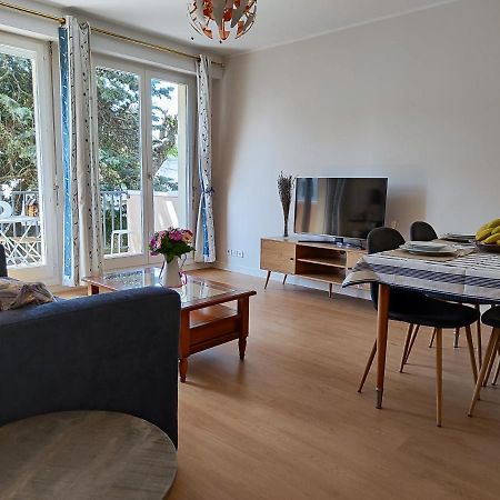 Tres Belle Appartement Lumineuse Spacieux ช็องตียี ภายนอก รูปภาพ