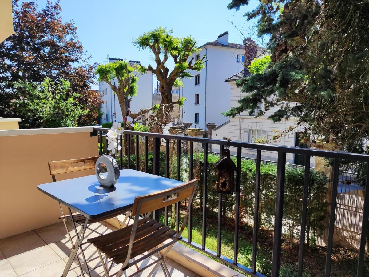Tres Belle Appartement Lumineuse Spacieux ช็องตียี ภายนอก รูปภาพ