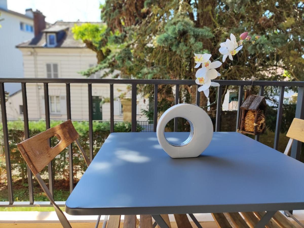 Tres Belle Appartement Lumineuse Spacieux ช็องตียี ภายนอก รูปภาพ